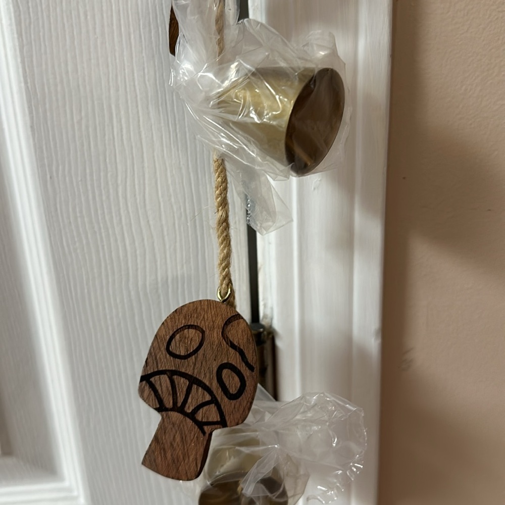 Mushroom and Chime Wall Hanging Decoration - Picture 3 of 4